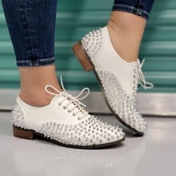 Women's‎ White Silver Studded Lace Up Flat Oxford Shoes - Picture 4 of 4